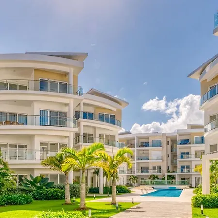 Playa Coral Apartments